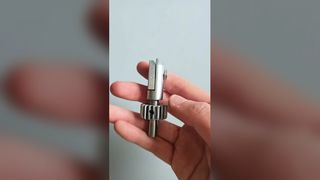 Albero dell'ago del gancio della macchina per punto annodato Matini 3215 Nuovo tipo Sede dell'ago del gancio