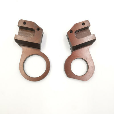 Staffa e supporto per rulli intermedi in materiale ferroso 187MM*82MM per pezzi di ricambio Heidelberg CD102 SM102
