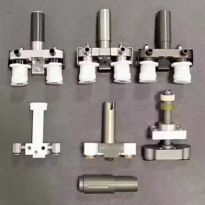Fabbricazione a partire da materiali di calzatura o di calzatura
