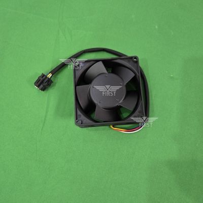 Vantaggi Ventilatore originale garantito Roland 700 Ventilatore originale Standard Nero