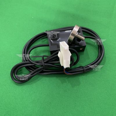 G2.122.1311 Sensore di prossimità per PM52 SM52 Sensore di consegna Sostituzione di acciaio/materiale plastico OMRON-E2Ex5ME1