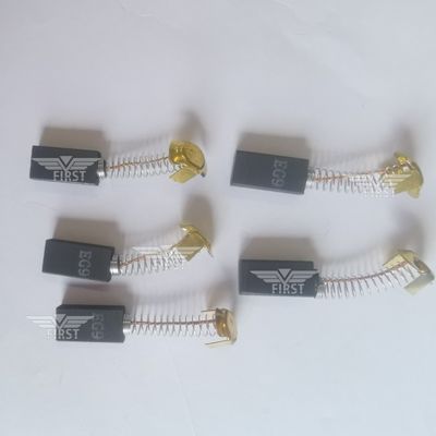 Spazzola a carbonio da 10*6*20 mm per macchina da stampa - Materiale in acciaio/plastica compatibile con Komori Roland