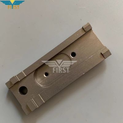Tappo universale per la macchina da cucire Muller Martini 3214 - Materiale in acciaio/metallo Parte di ricambio di taglia standard