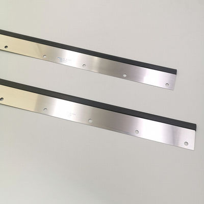 Heidelberg CD74/XL75 Wash Up Blade L2.010.403 847 mm x 47 mm x 0,5 mm 9 fori UV74 Ricambi per la stampa